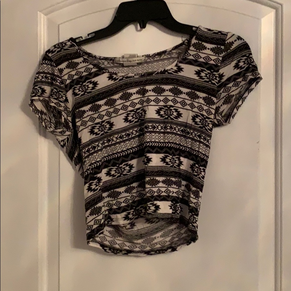 Crop top